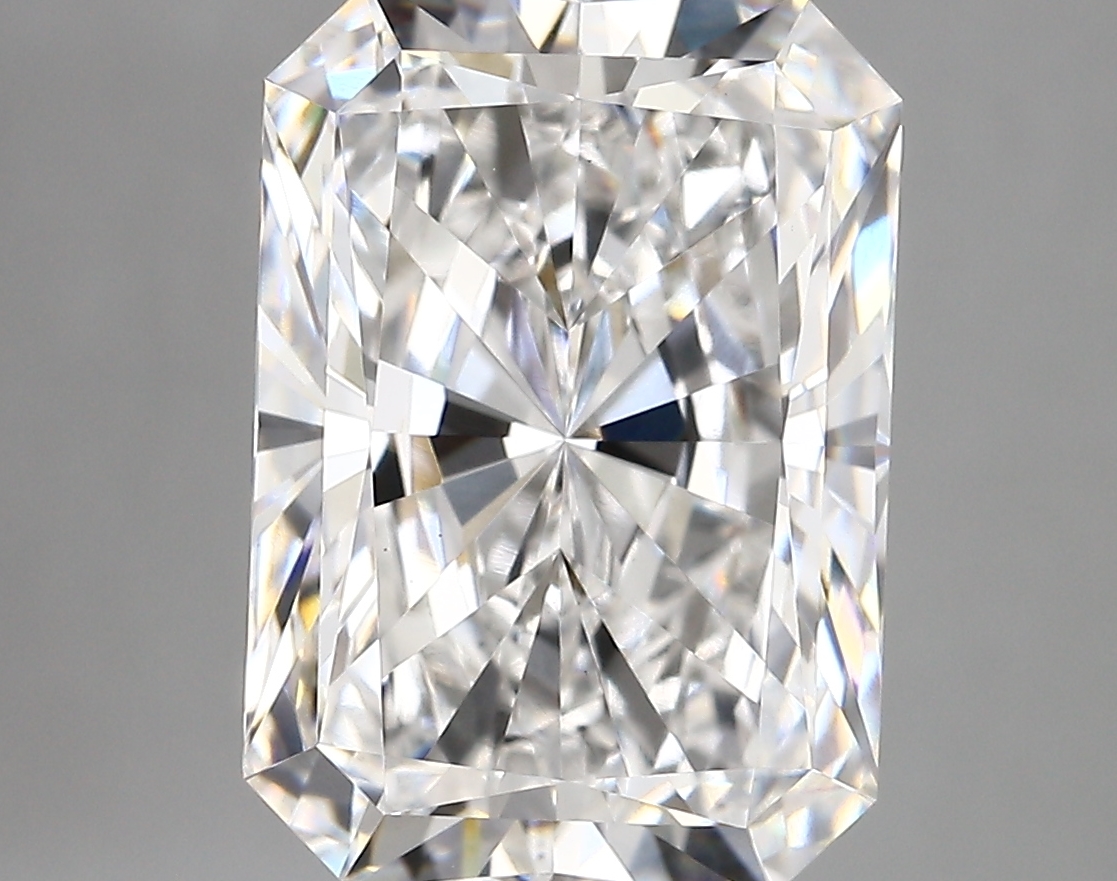 6.19 carat Radiant lab-grown diamond