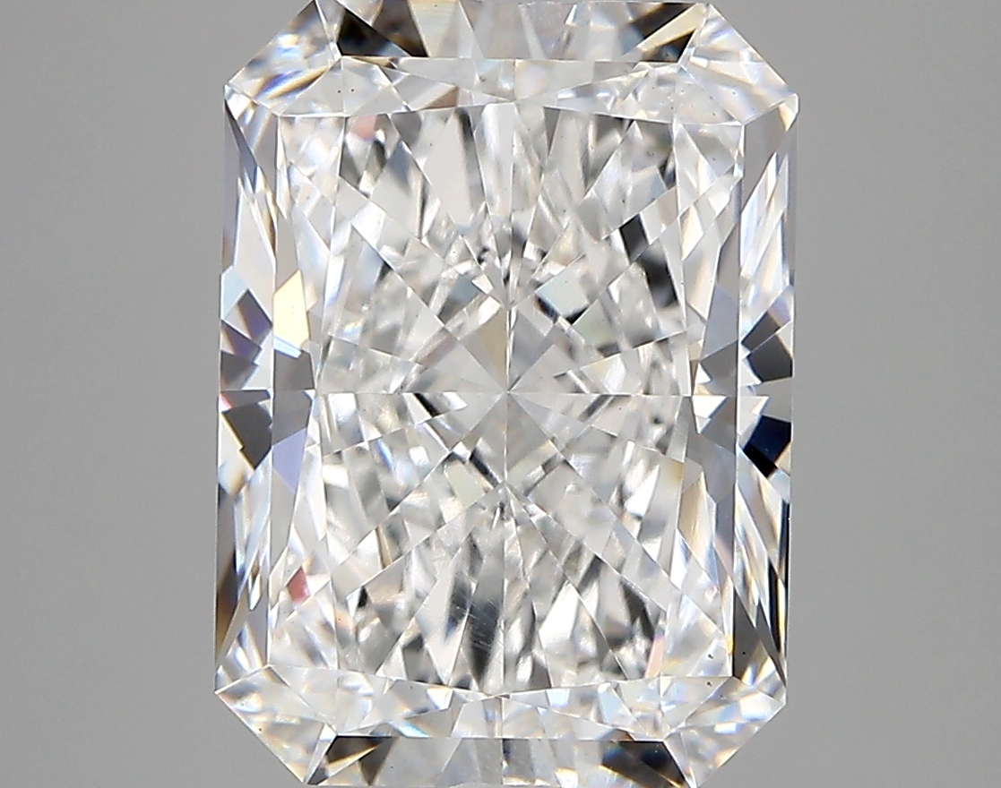 6.01 carat Radiant lab-grown diamond