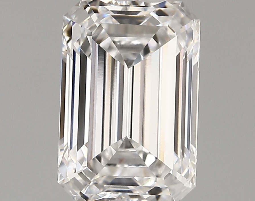 1.92 carat Emerald lab-grown diamond