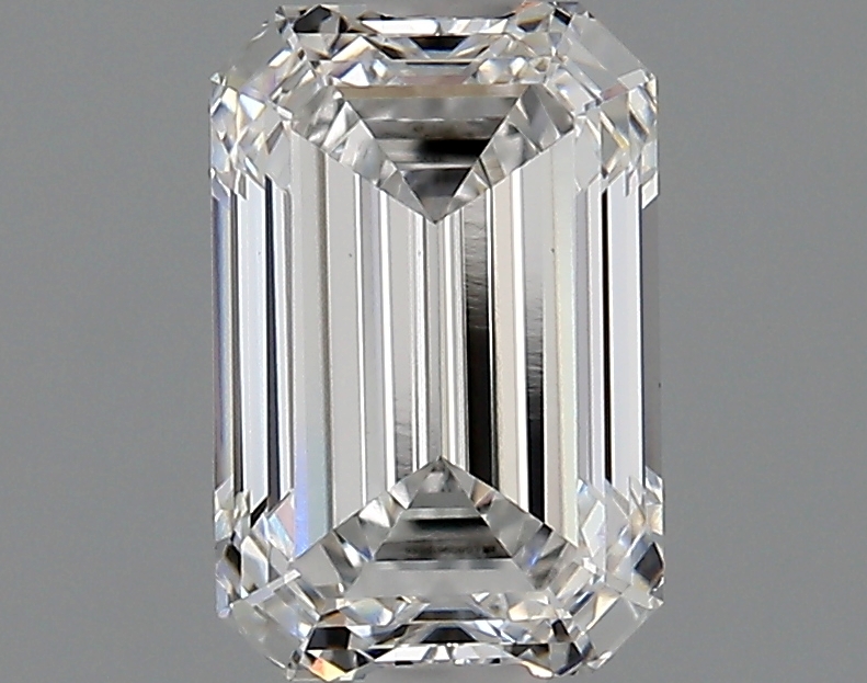 1.55 carat Emerald lab-grown diamond