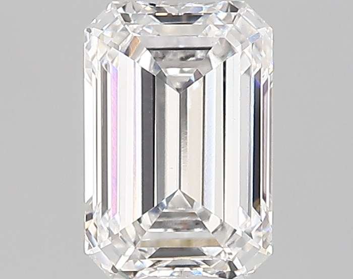 1.54 carat Emerald lab-grown diamond